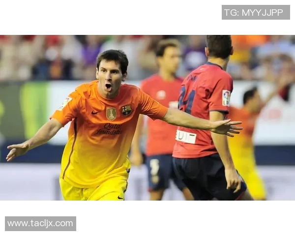 意大利足球明星手机壁纸精选展现球场风采与个人魅力的视觉盛宴