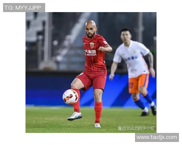 武汉足球队在冠军赛中的默契配合与战术执行分析